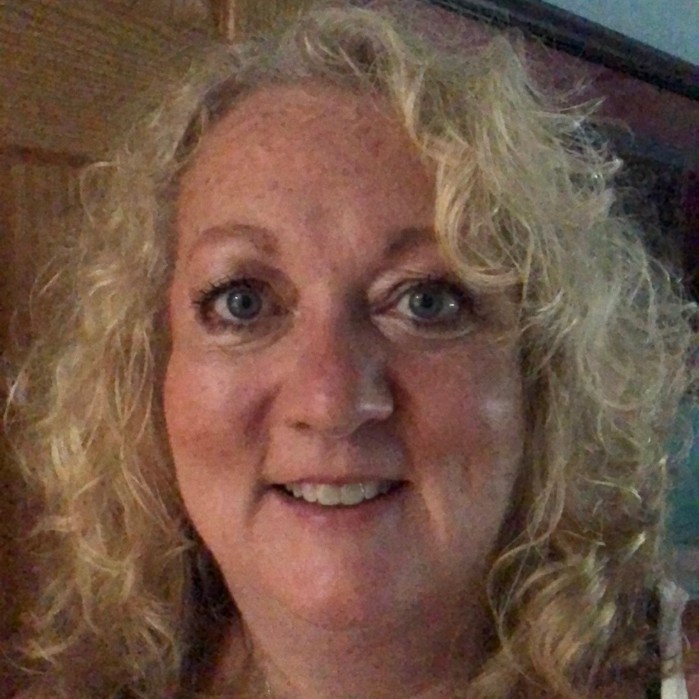 Meet your Posher, Christine